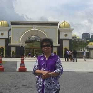 Meet your Posher, Lee kuan